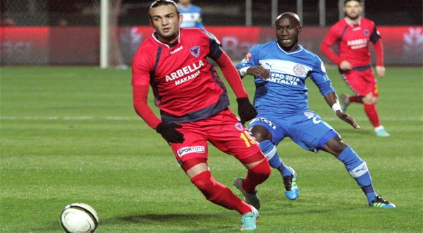 Mersin Antalyaspor'a kaybetti