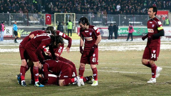 1. Lig'de Evsahibi stnl!