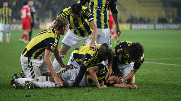 Bekle Amsterdam Fenerbahe geliyor